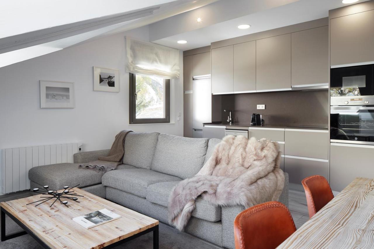 Irissa By Feelfree Rentals Naut Aran Εξωτερικό φωτογραφία