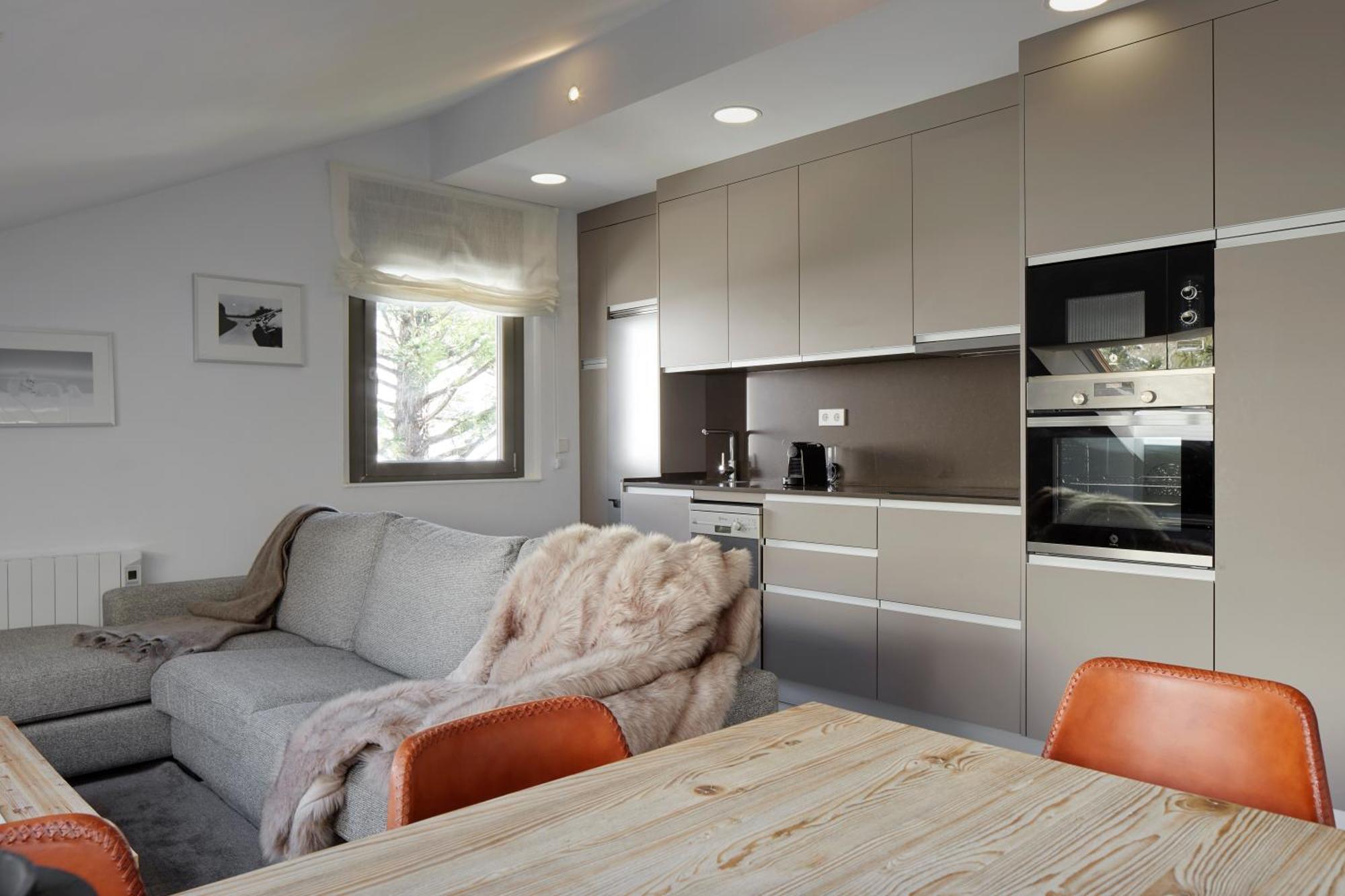 Irissa By Feelfree Rentals Naut Aran Εξωτερικό φωτογραφία